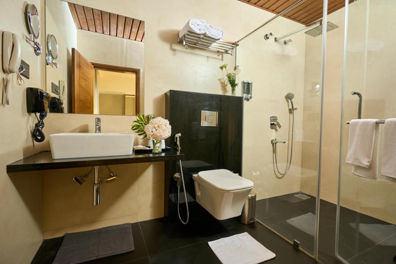 Visthara Hotel Бангалор Екстериор снимка
