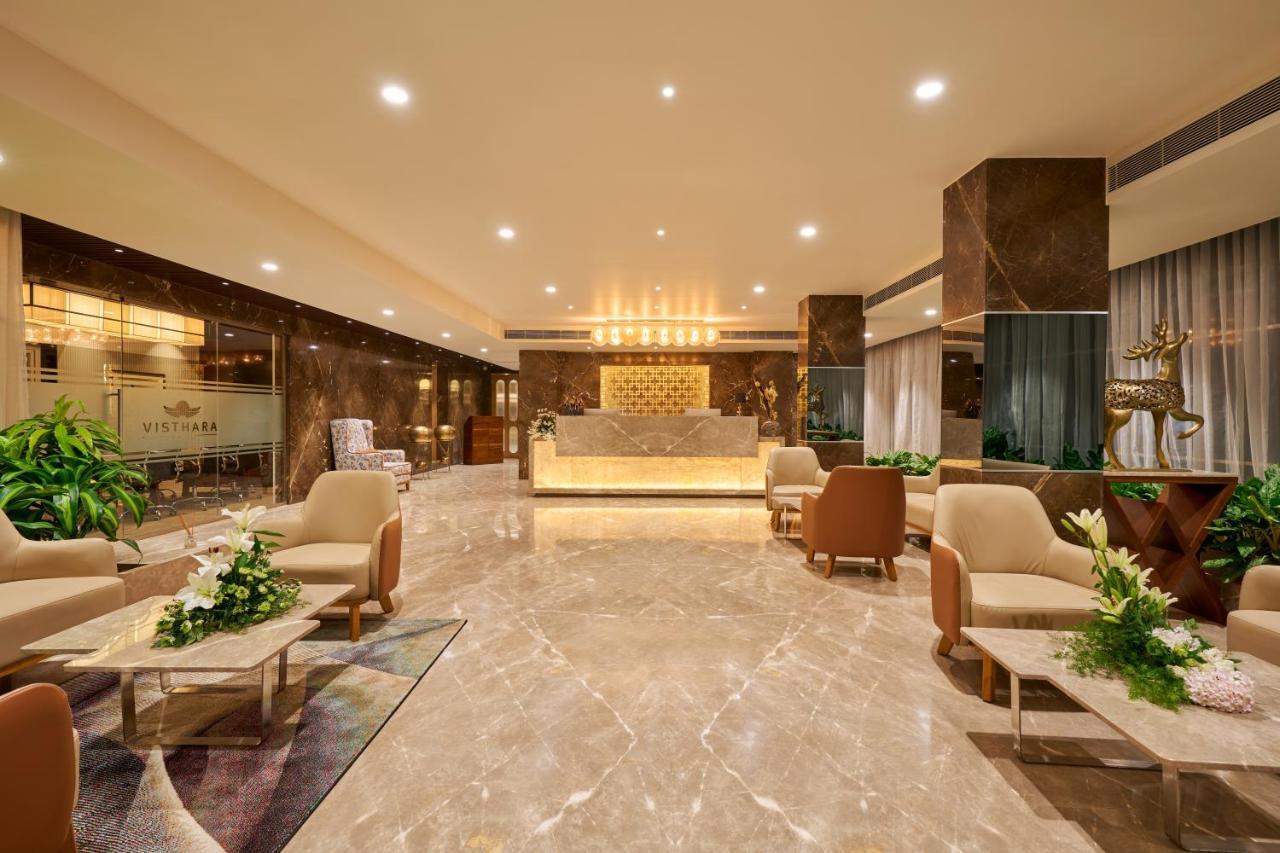 Visthara Hotel Бангалор Екстериор снимка